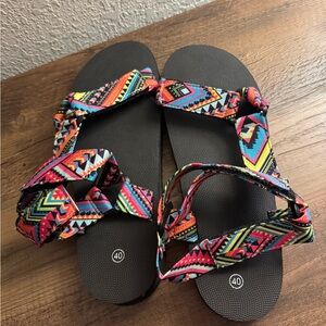 Colorful Patterned Women's Sandals